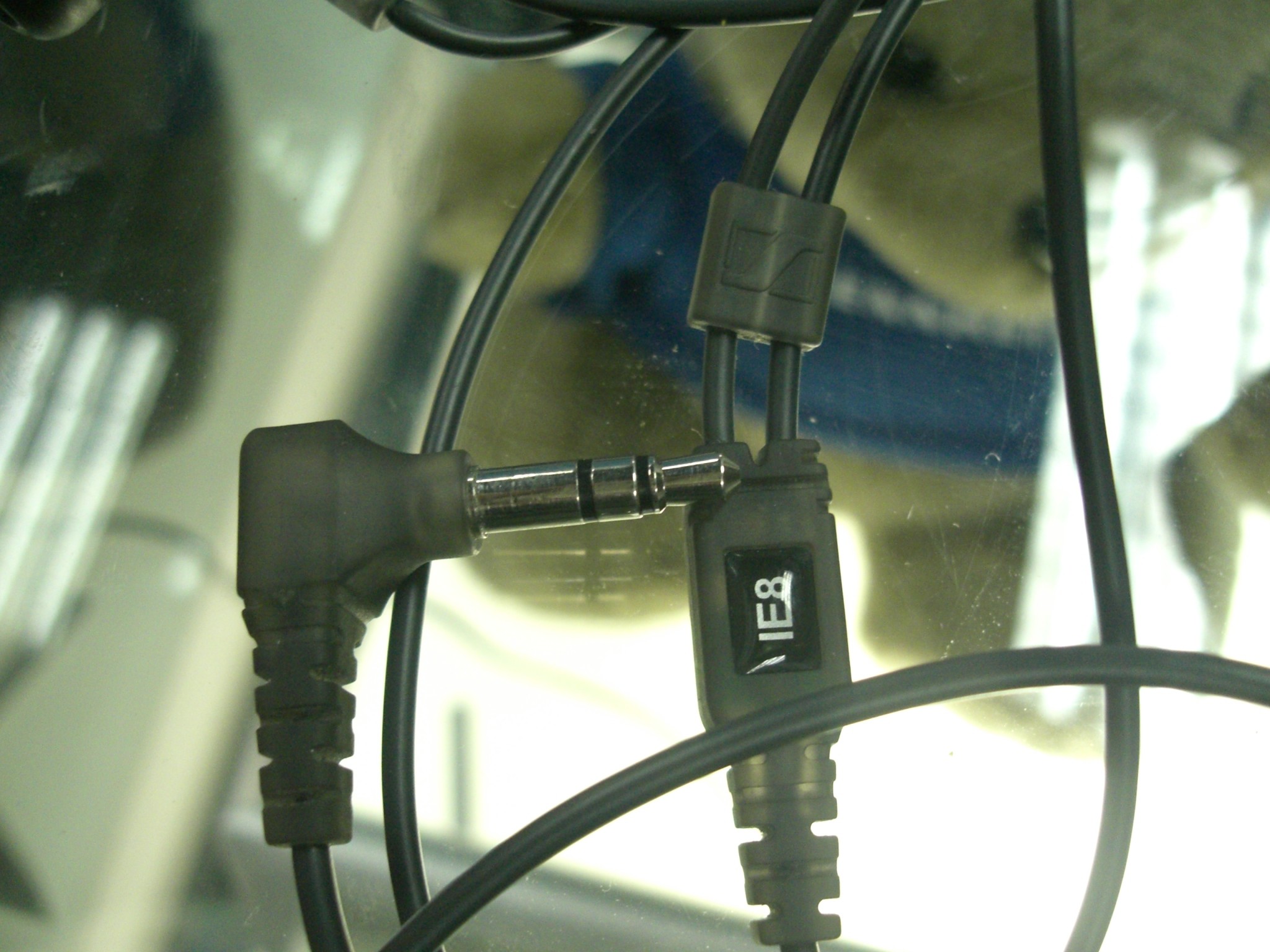 森海塞尔sennheiser ie8 舞台绕耳(黑色)外观图片5