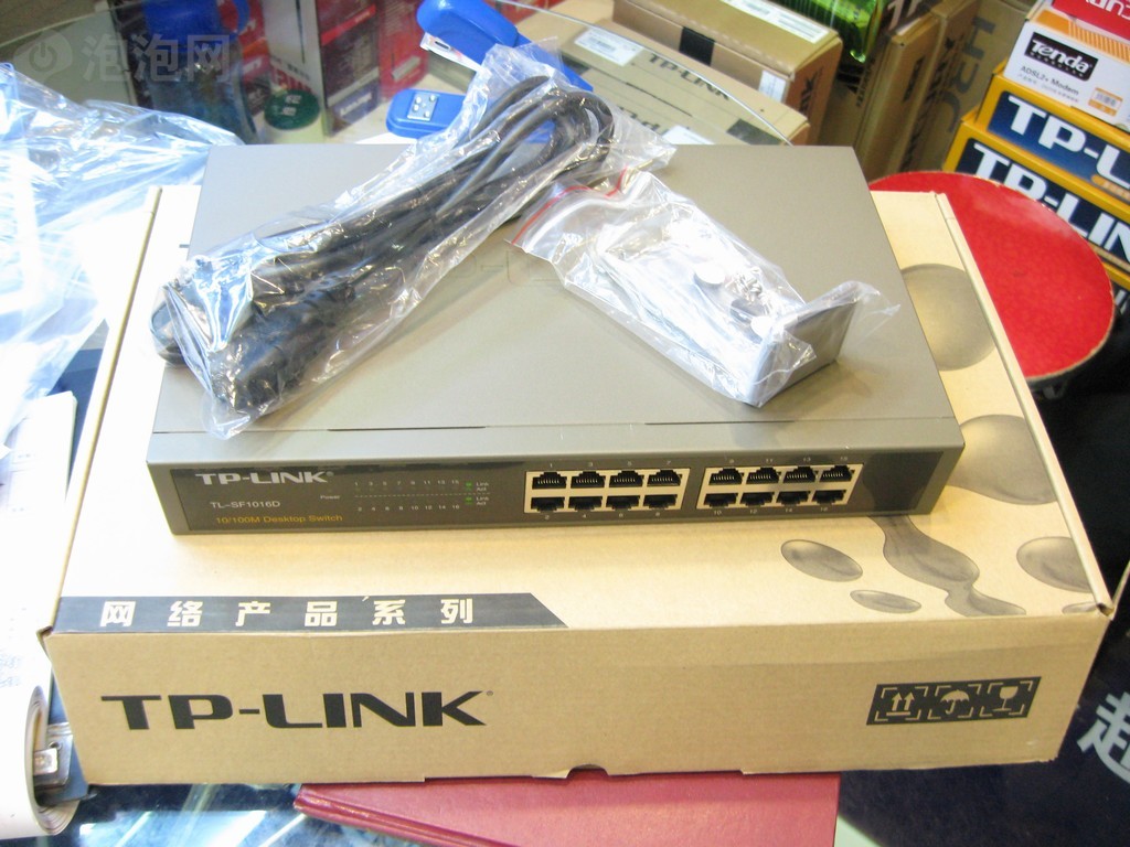 TP-LINK TL-SF1016D交换机原图 高清图片 TL