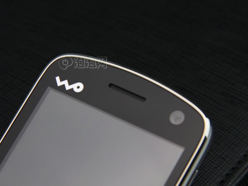 联想a60手机无法开机,按开机键没用一直黑屏,电池有电