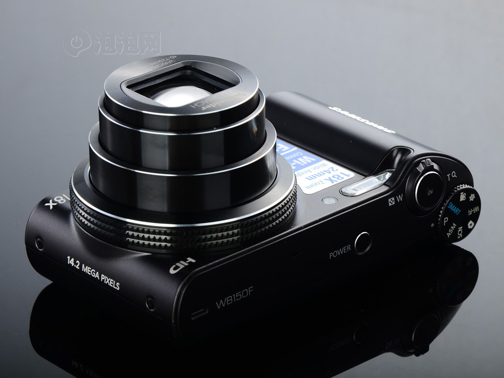 查看三星wb150f 数码相机 白色(1420万像素 3英寸液晶屏 18倍光学变焦