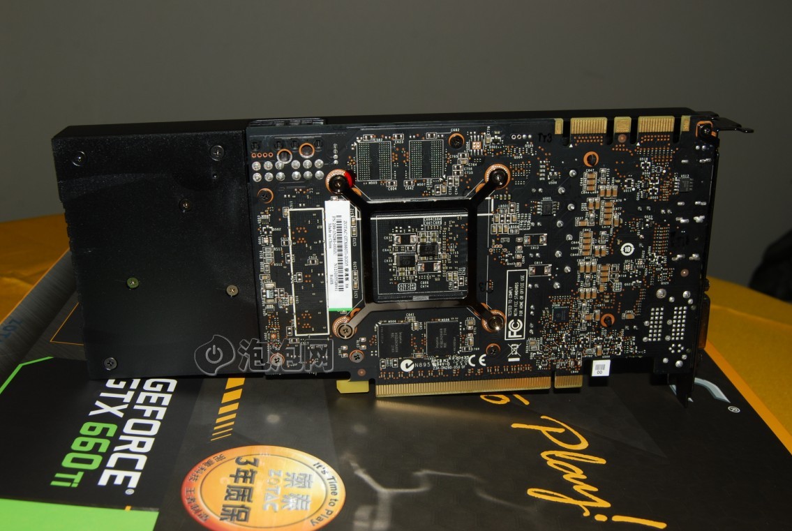 索泰gtx660ti 极速版 2g 1550包邮 箱说全