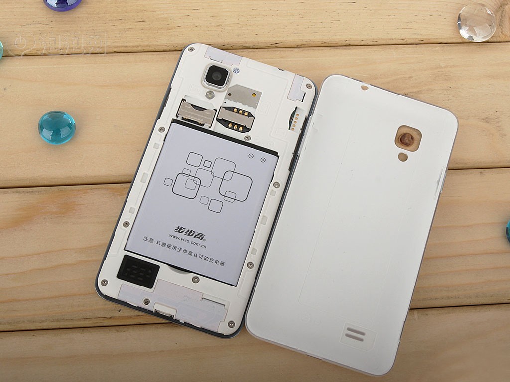 步步高vivo+s12手机原图