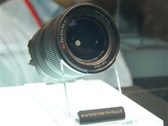ĩ���콢˭��ǿ������FZ50�Ա�����R1