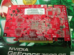 ���Դ��������ʱ���˫��7600GS����