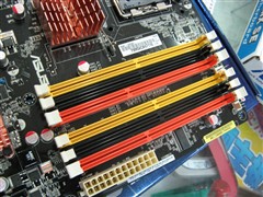 支持DDR2/3内存 华硕新P35上市1599元