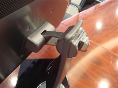 戴尔(DELL)3008WFP液晶显示器