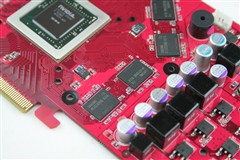 ��Ůʢװ���գ�8800GS���ǰ溬�ߴ���