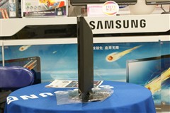 JS������У�����7������LCD�׼��ع�