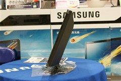 JS������У�����7������LCD�׼��ع�