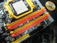 ��P35������&nbsp;DFIȫ��̬790FX����1399