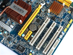 绝不阉割! XP版780G混合交火性能实测