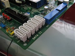�����ֻ�����ֻ599Ԫ���߲ʺ�P43����