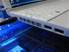 ��ָEee&nbsp;PC��Atom����Я������������
