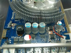 中低端超值狂促 买高频95GT送2GB U盘