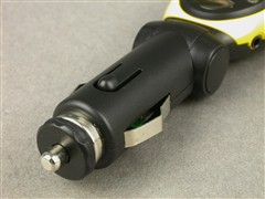 FM发射小巧多功能 纽曼C9车载MP3简评