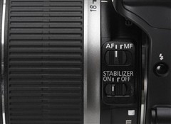 佳能EF-S 18-200mm f/3.5-5.6 IS镜头 