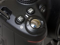 尼康D3000(单头套机18-55mmVR)数码相机 