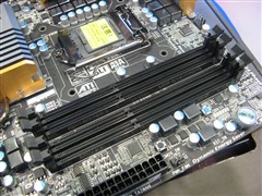 技嘉(GIGABYTE)GA-Z68X-UD7-B3主板 