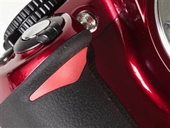 尼康D3100(红色版)数码相机 