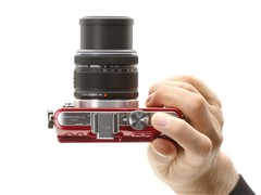 奥林巴斯EPL3(单镜头套机14-42mm II R)数码相机 