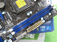 华擎Z68M/USB3主板 