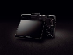 索尼RX100 Mark II 数码相机(2020万像素 3英寸液晶屏 3.6倍光学变焦 28mm广角 WiFi传输)数码相机 