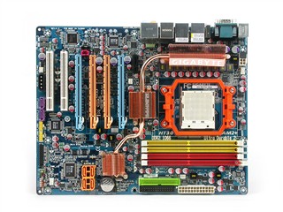 ���� GA-MA790FX-DQ6ͼƬ