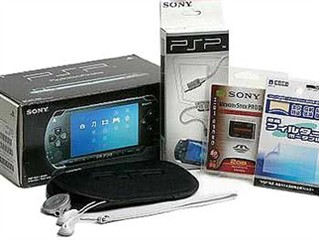 ���� PSP-2000 ������װ(4G��/��Ĥ/������)ͼƬ