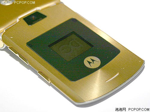 全球1000台 MOTO V3i金色限量版到货