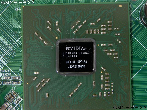 �������ҥ��&nbsp;nForce570�ٷ���������