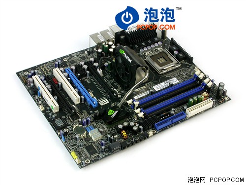 比拼P965芯片!680i主板温度功耗测试