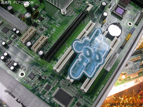 让中低端用户超爽新款NF570主板上市