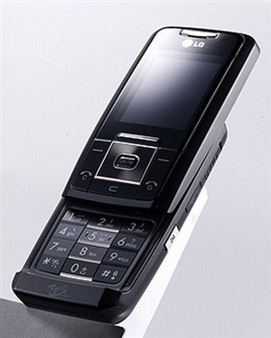 LG KW820