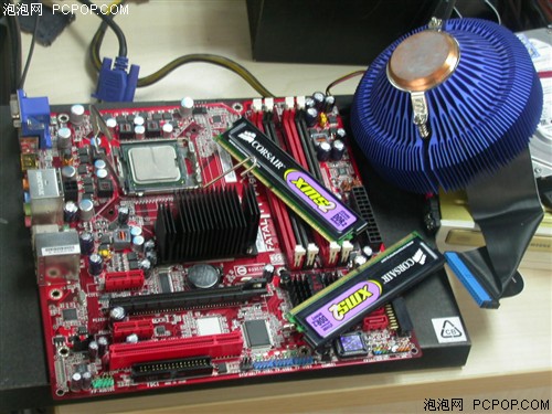 AMD成Intel绝配！酷睿版690G血战G965