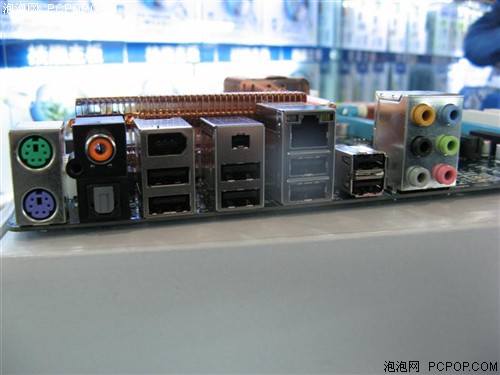 全固豪华超频板 技嘉GA-X38DS5价1699