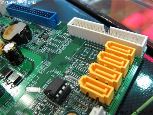 Inno3D SL7N73VM