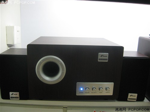 �Ϸ����Ȼ���ŵLA-6900�������ϻ�