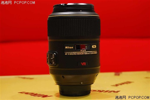 尼康AF-S Micro 105mm f/2.8G IF-ED VR镜头 