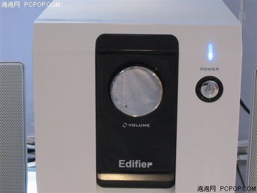 �泬����ǰ����������R303T�ֱ���280