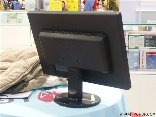 8000:1+双接口 LG超强20宽惊爆1588元