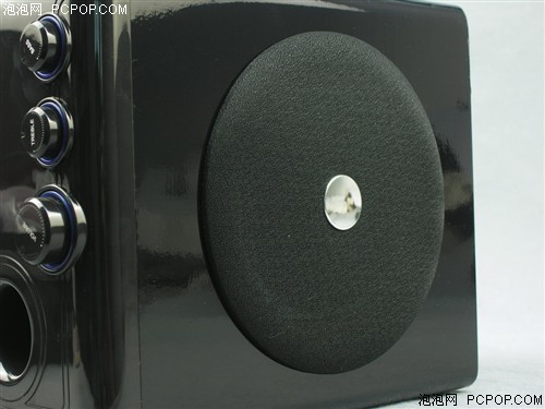 ���˵ĺ����飡��ŵV-11��ɫ����ͼ��