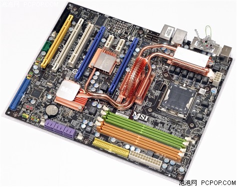 ��Crysis�����£�&nbsp;΢�Ƕ���780i�ײ�