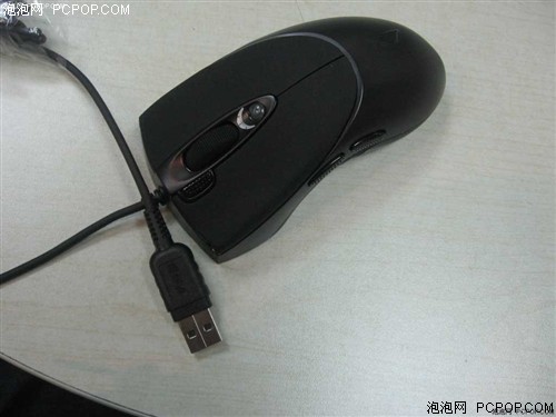 手感更突出 双飞燕X-730K镰刀诀鼠标