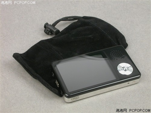 再触华芯飞 RMVB机型AOC冠捷X300评测