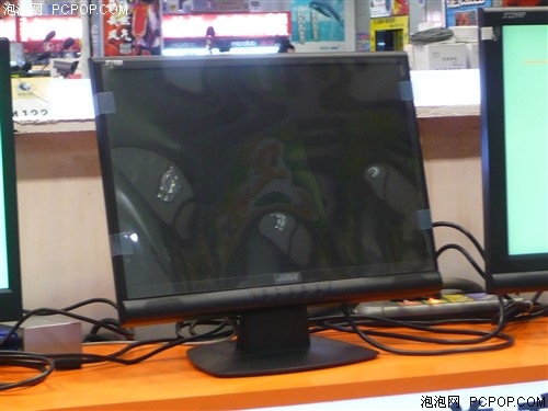 欲破1300元大关!美齐19吋宽屏再降价