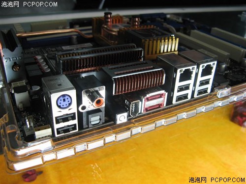 ֧����·SLI&nbsp;��ҹ���NF790iԤ��2999