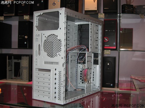 ʱ�м���ֵ&nbsp;��ս���¶�2003����200Ԫ