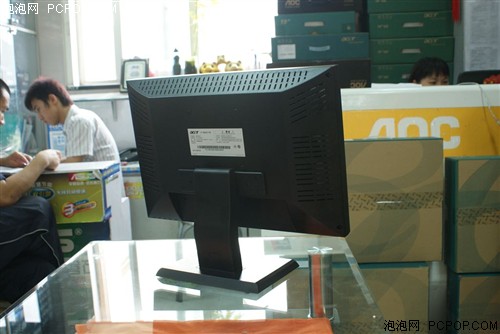 ���Գ�ֵ��Acer˫�ӿ�19��������1300