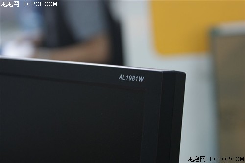 ���Գ�ֵ��Acer˫�ӿ�19��������1300