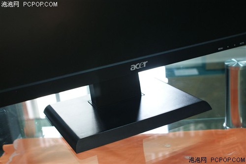 ���Գ�ֵ��Acer˫�ӿ�19��������1300